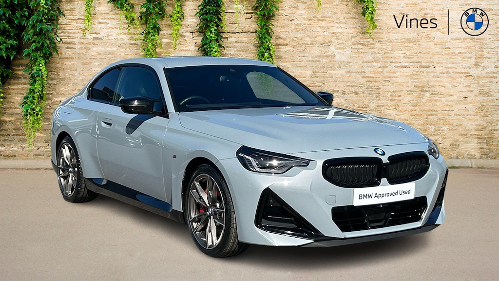 M240i