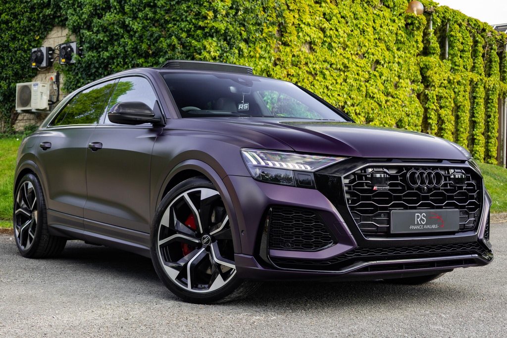 RS Q8