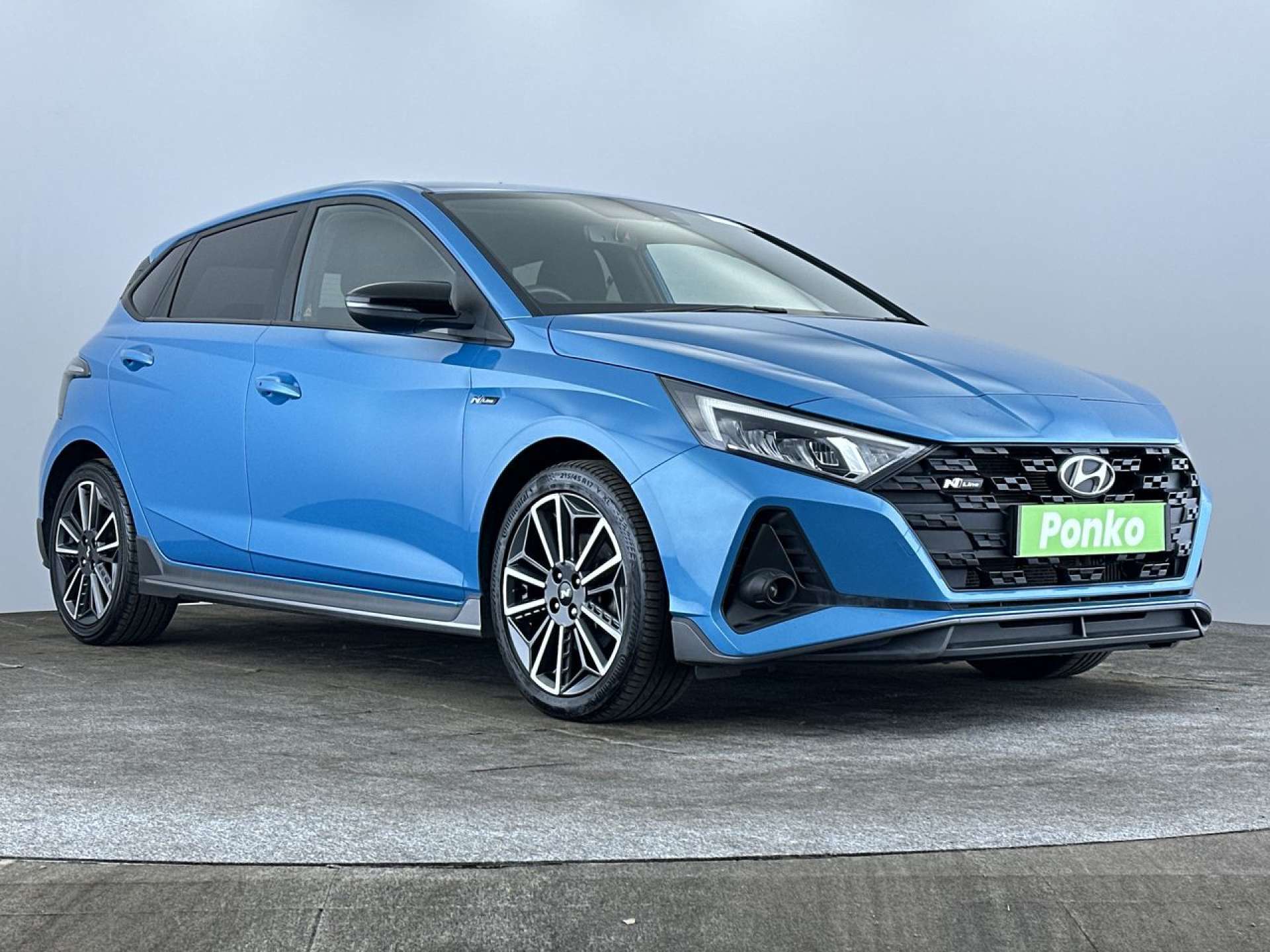 i20