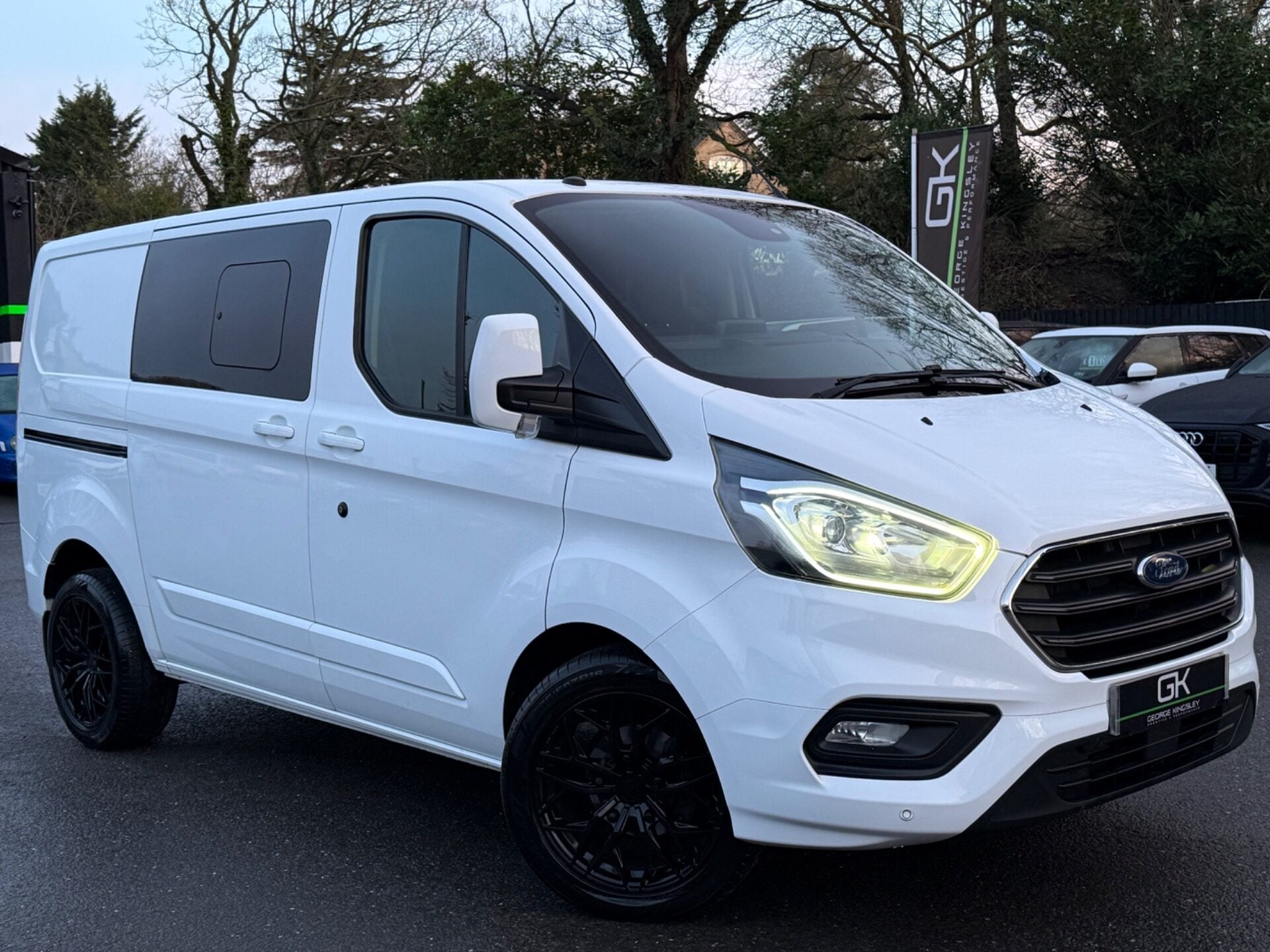 TRANSIT CUSTOM