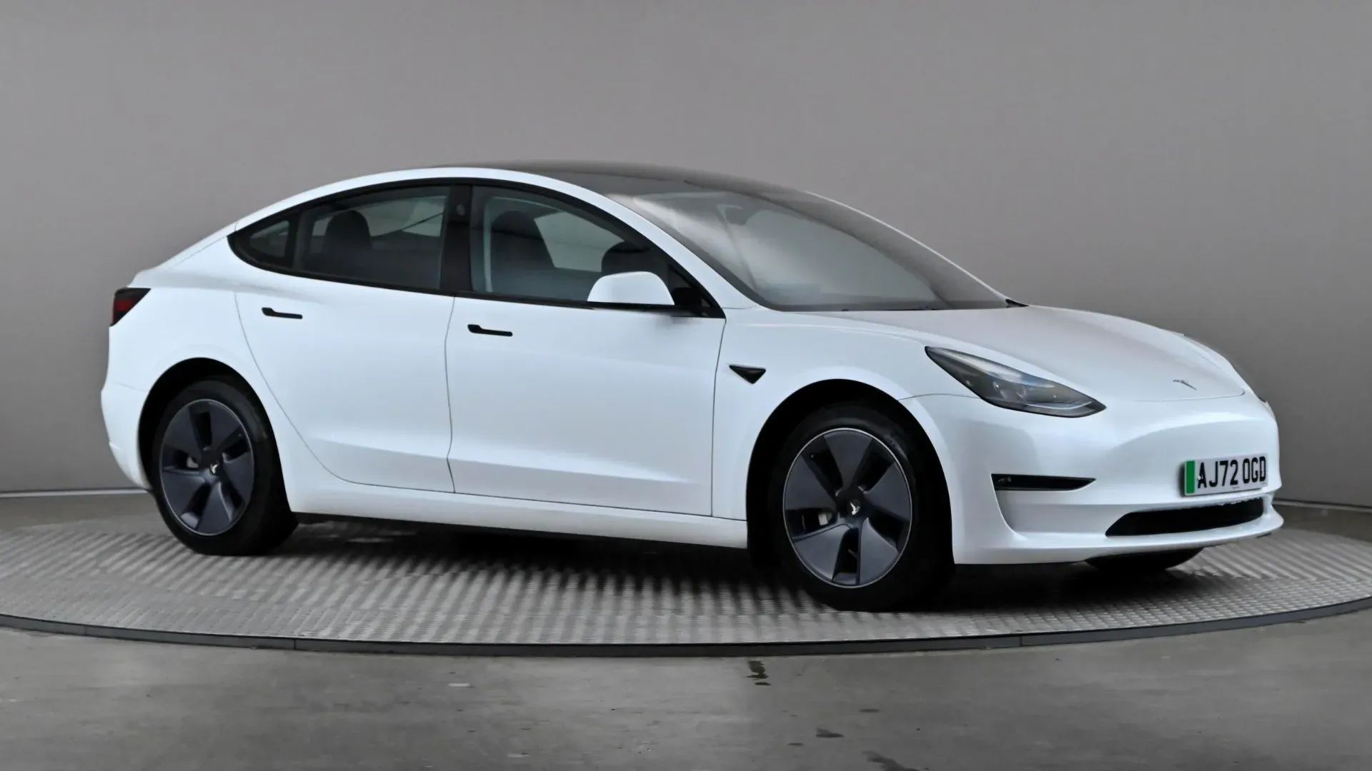 Model 3 Premium