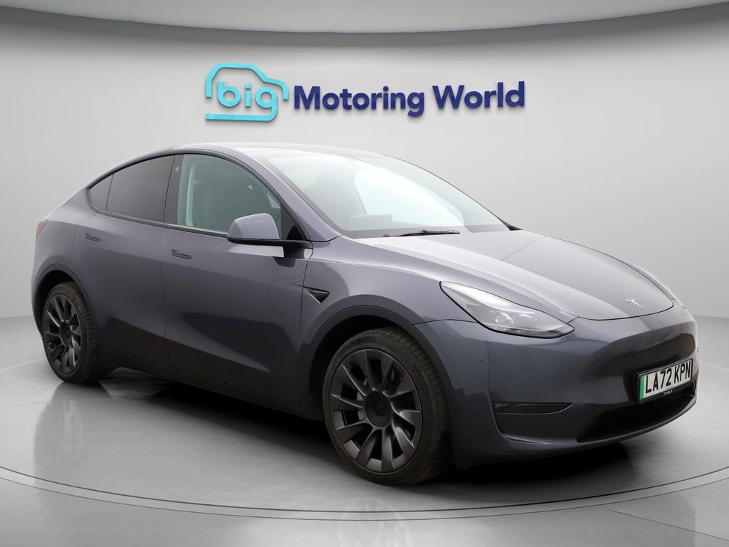 Model Y Premium