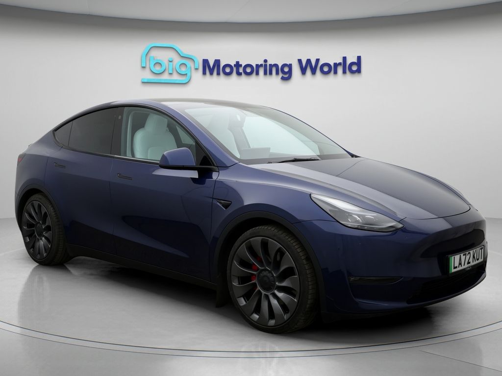 Model Y Premium