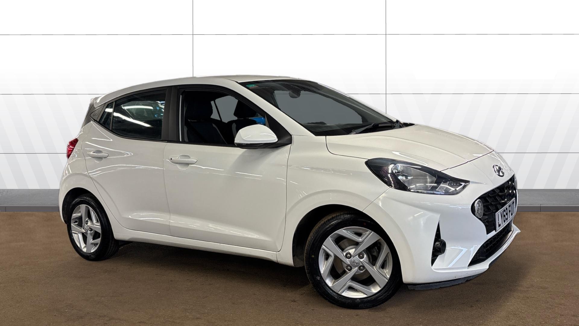 I10