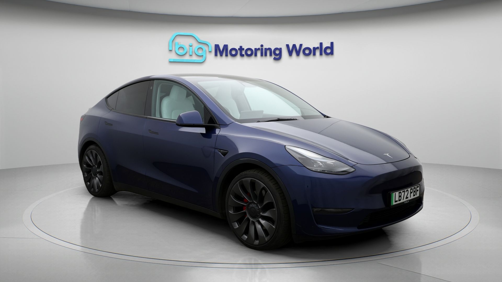 Model Y Premium