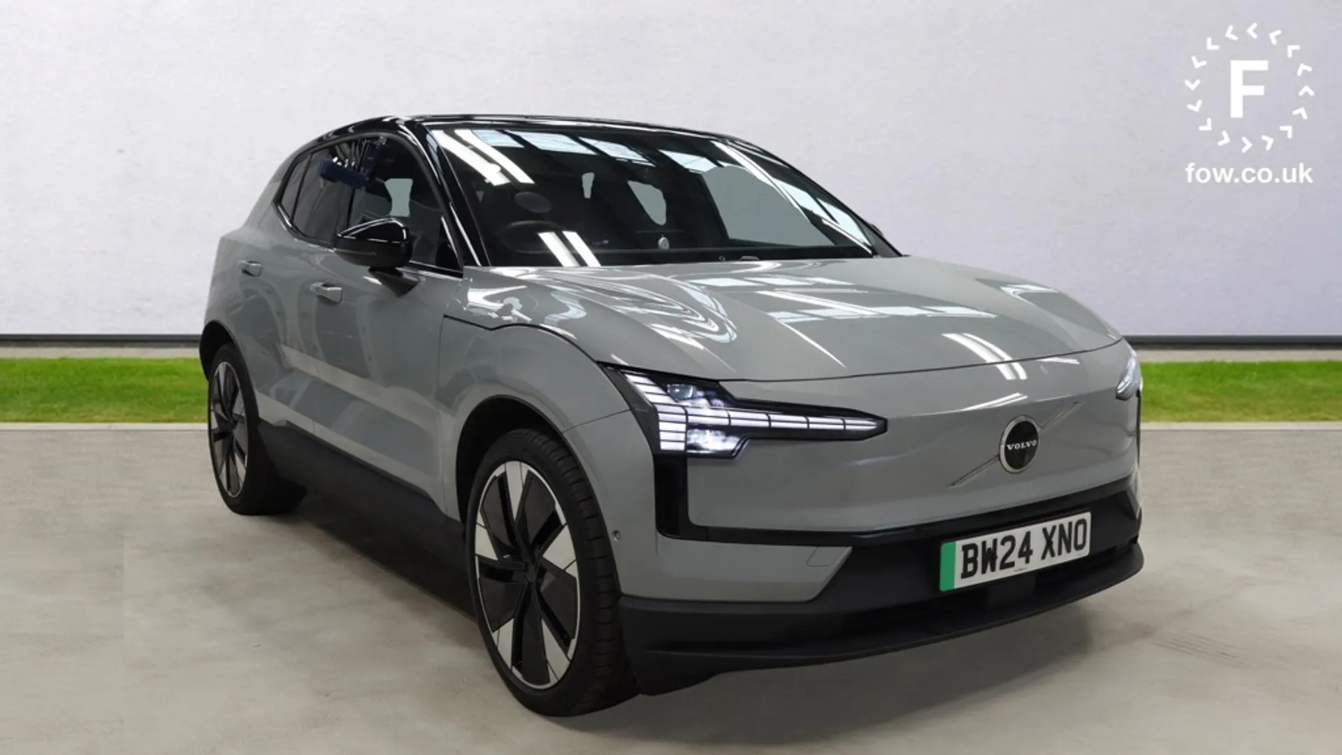 EX30
