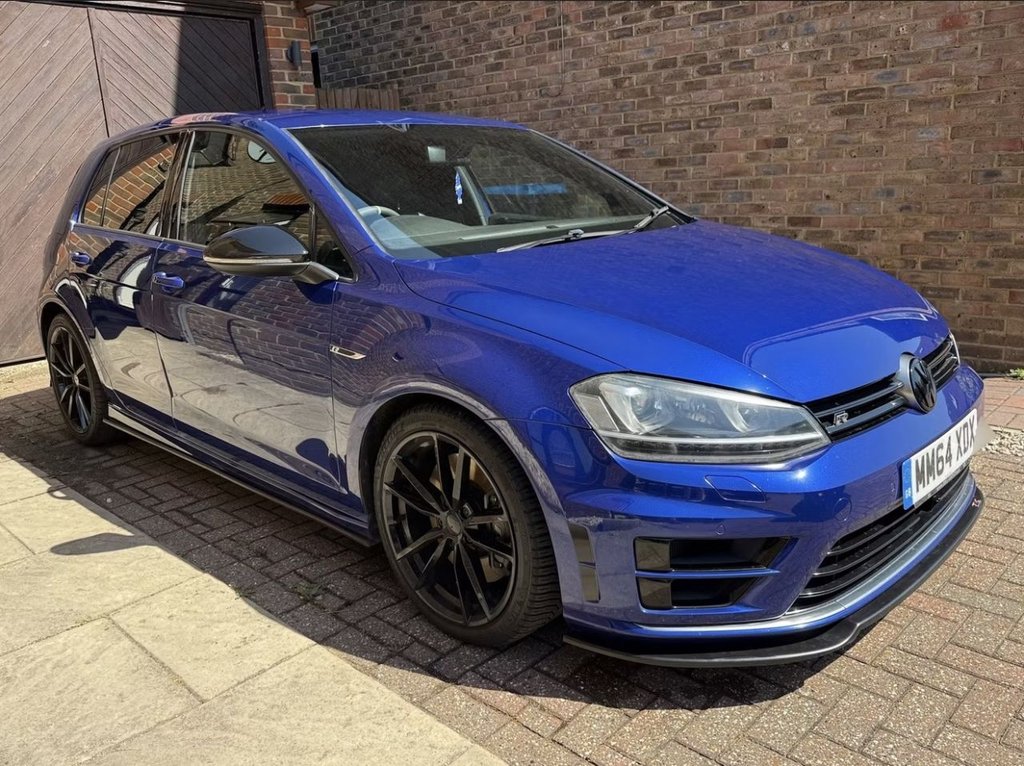 Golf R