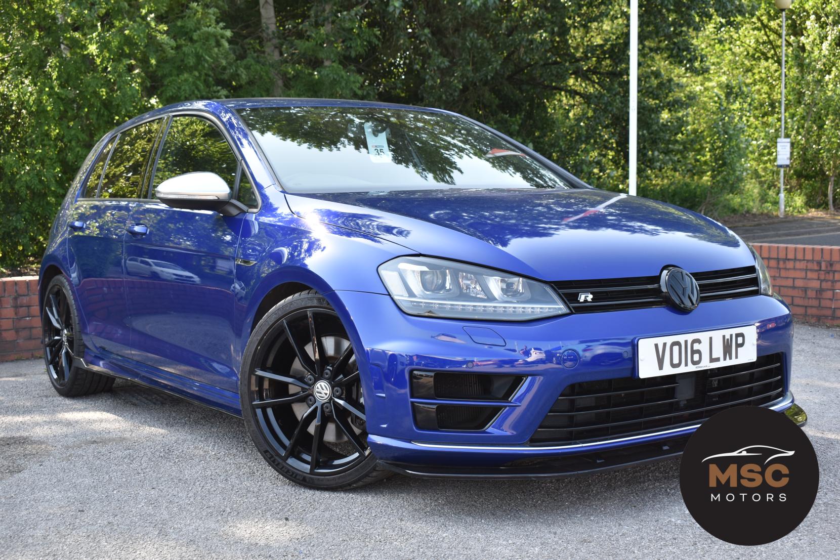 Golf R