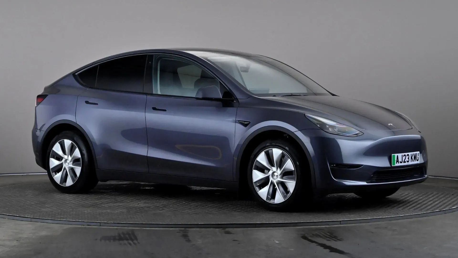 Model Y Premium
