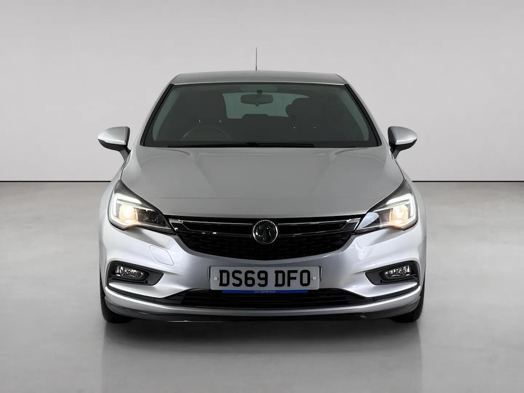 2019 Vauxhall Astra
