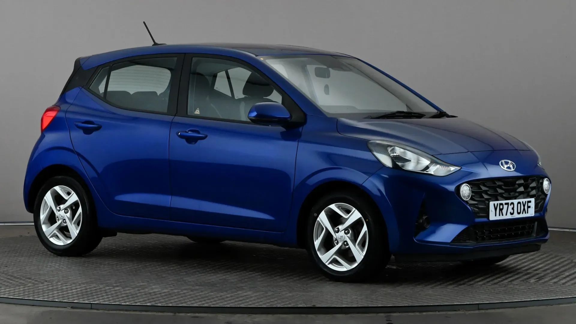 I10