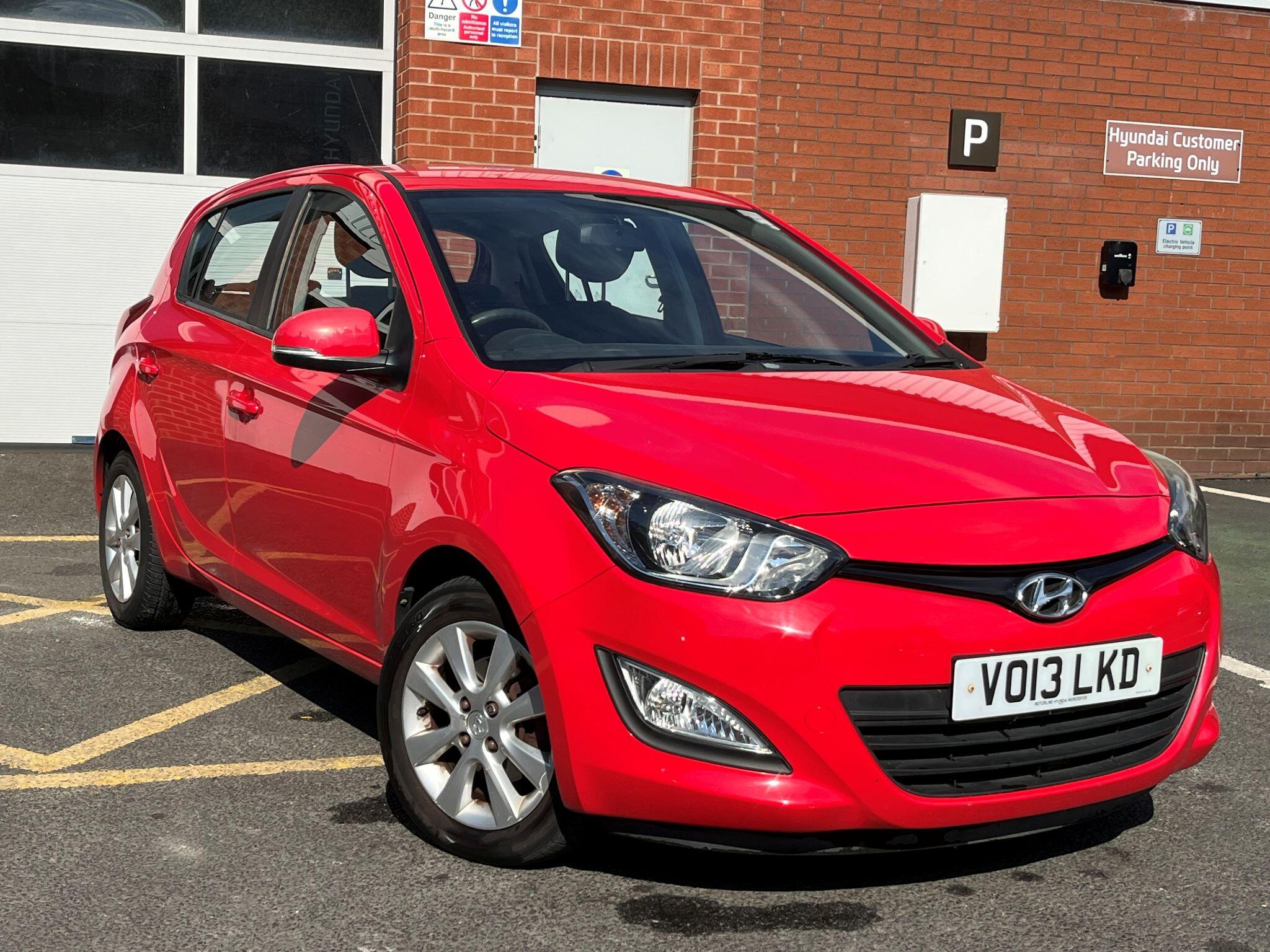 i20