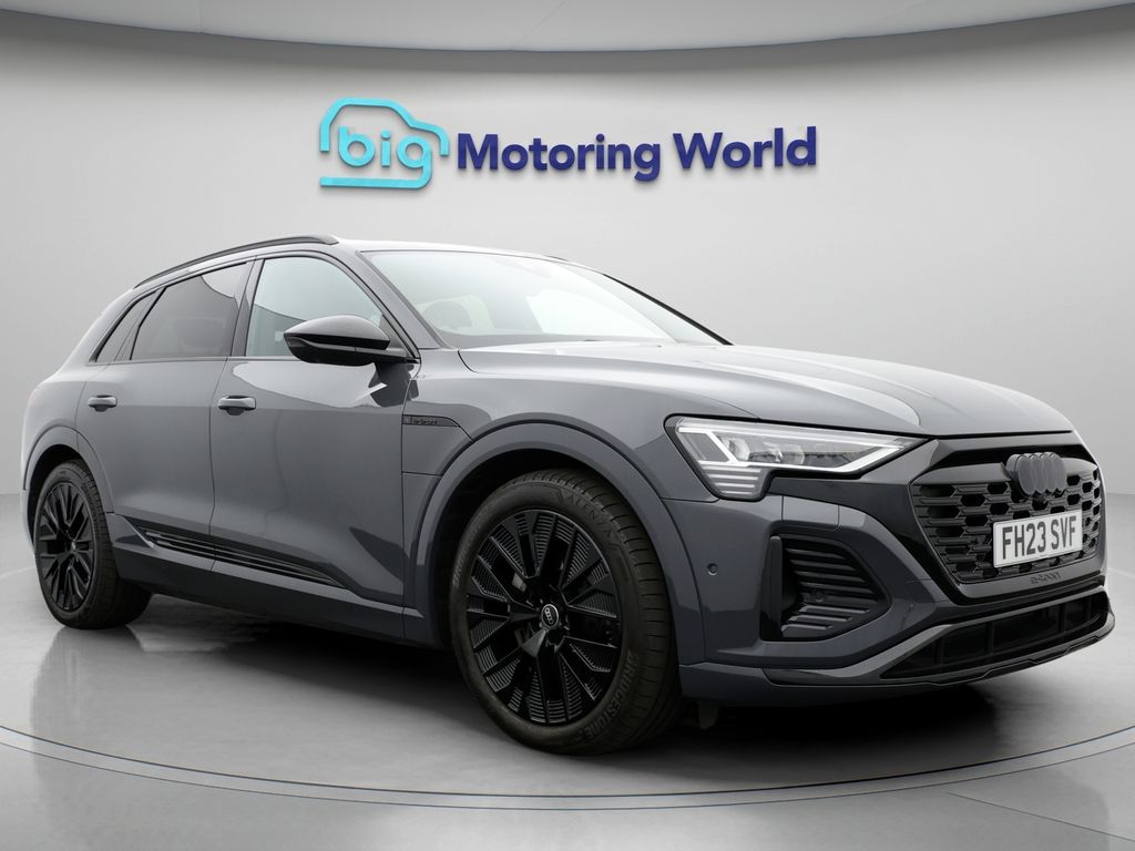 Q8 e-tron