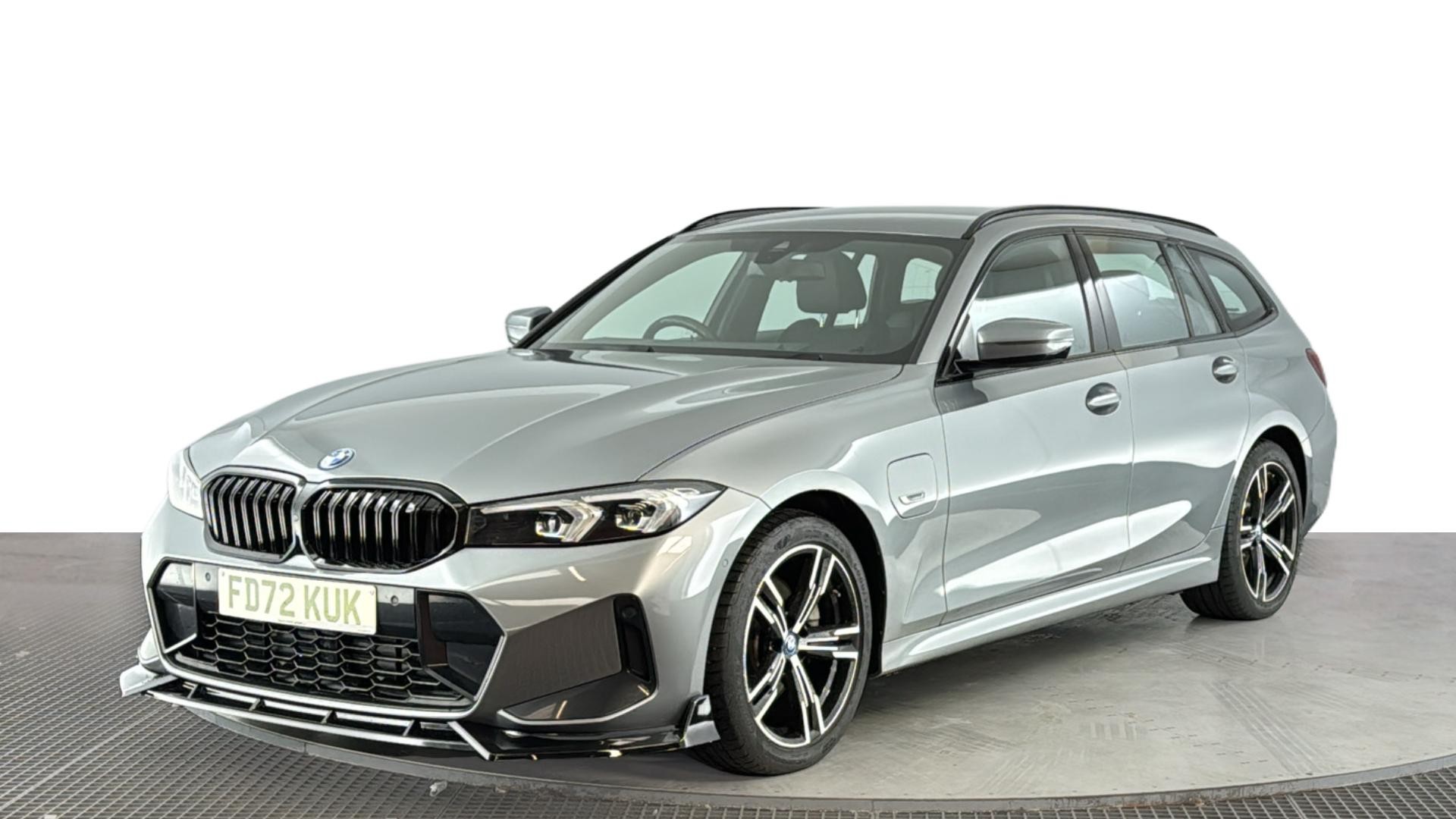 3 Series Touring