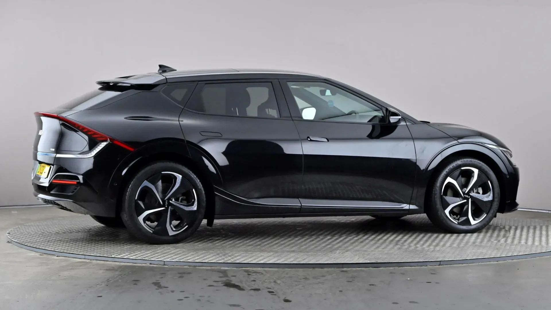 EV6