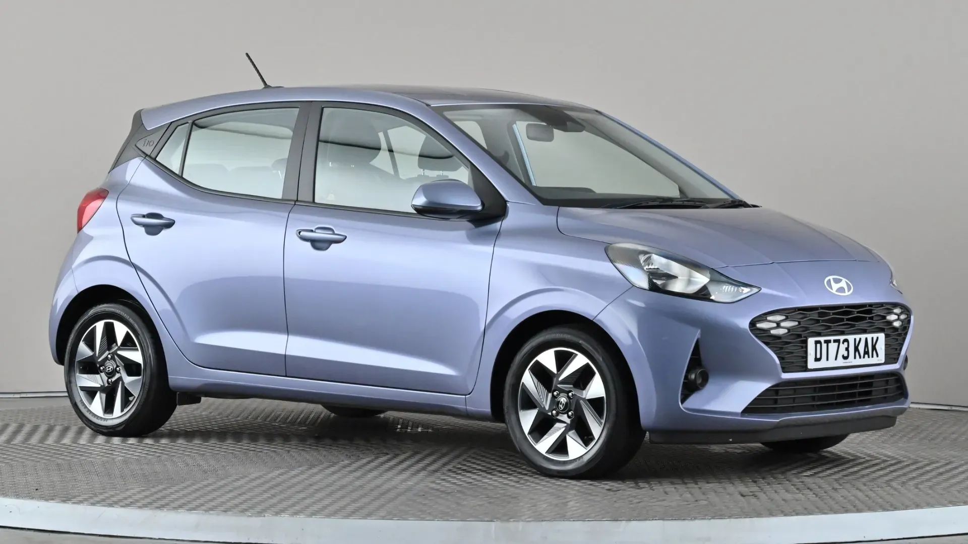 I10