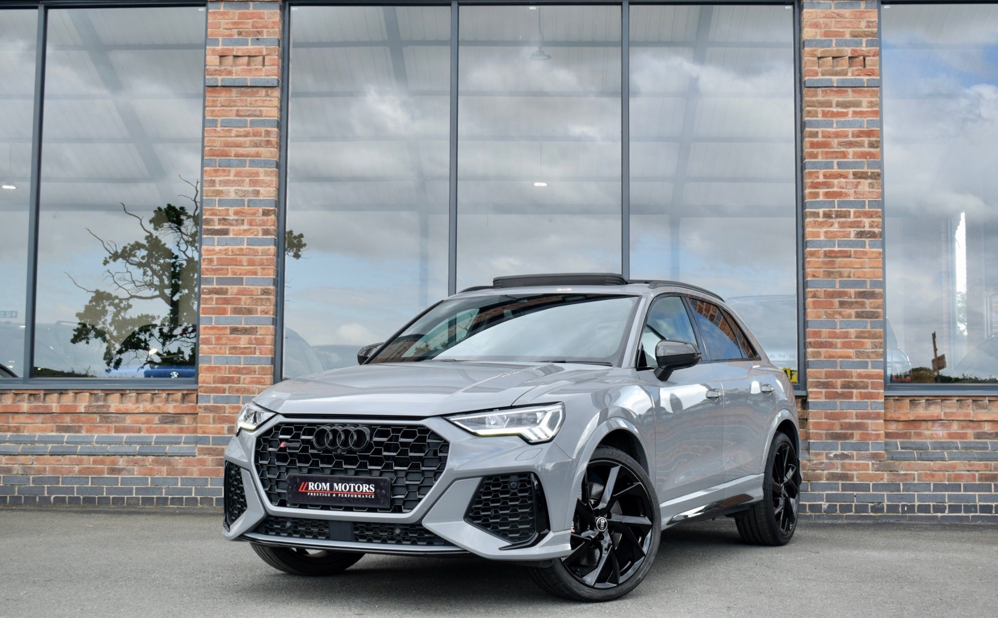RS Q3