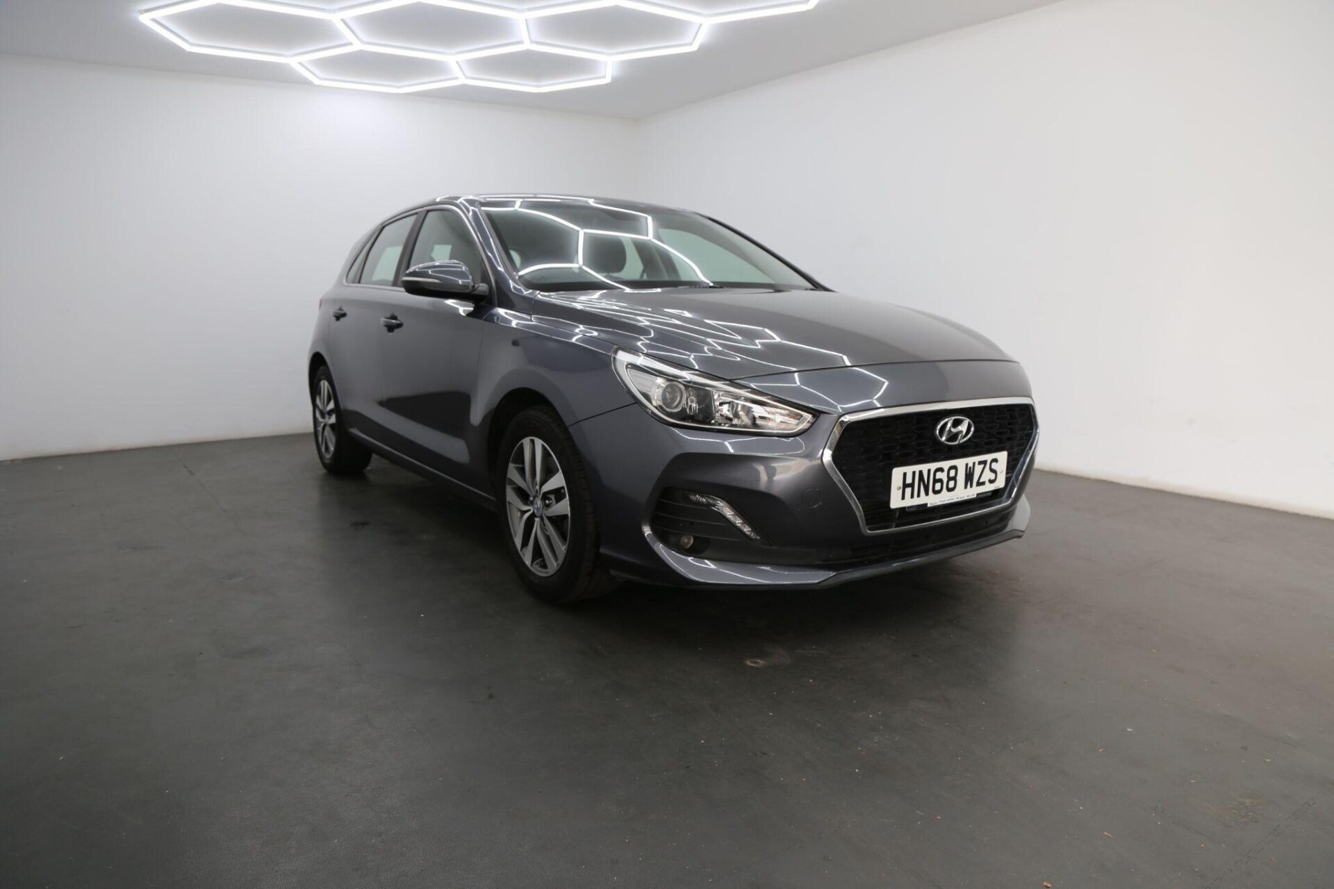 i30