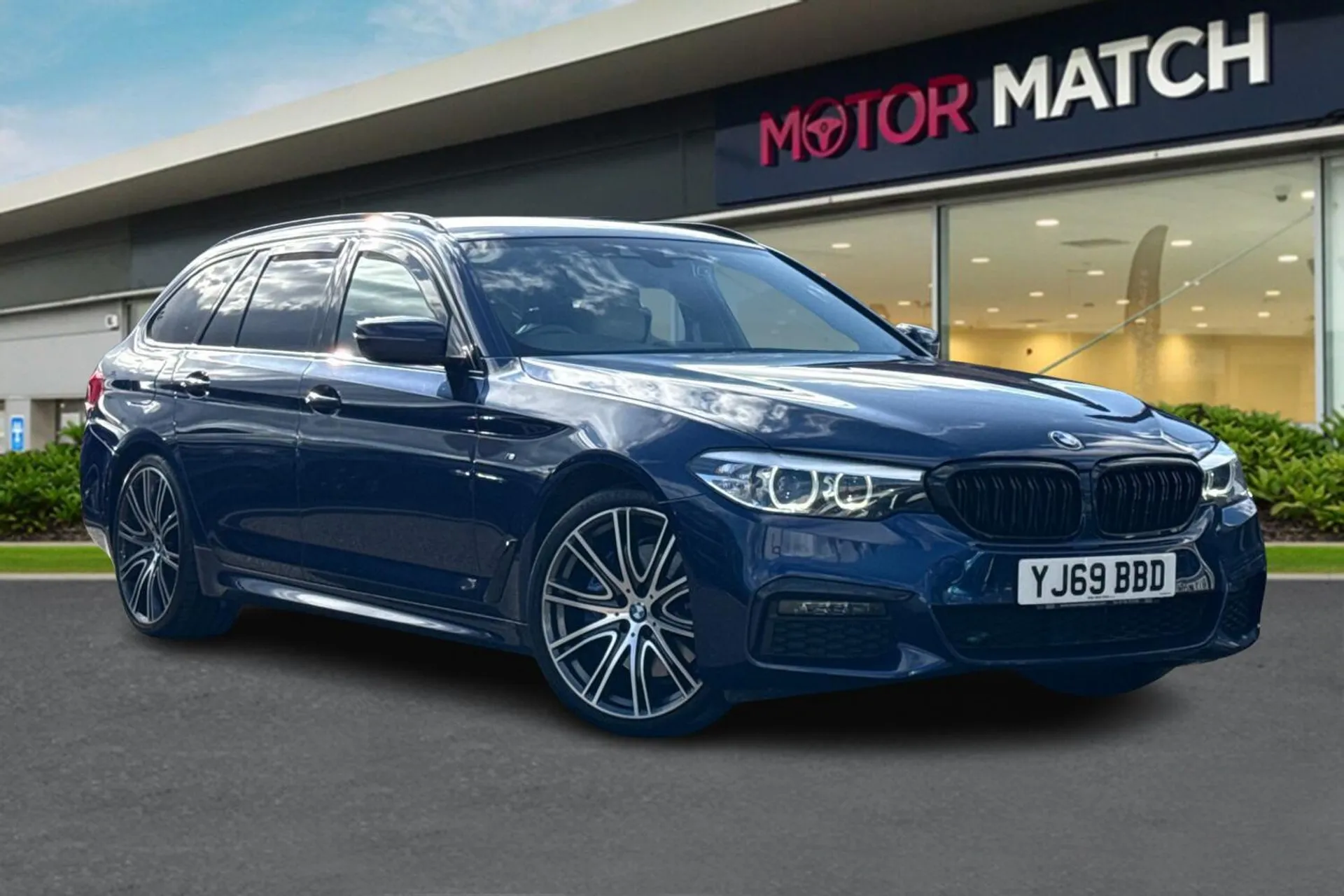 5 Series Touring