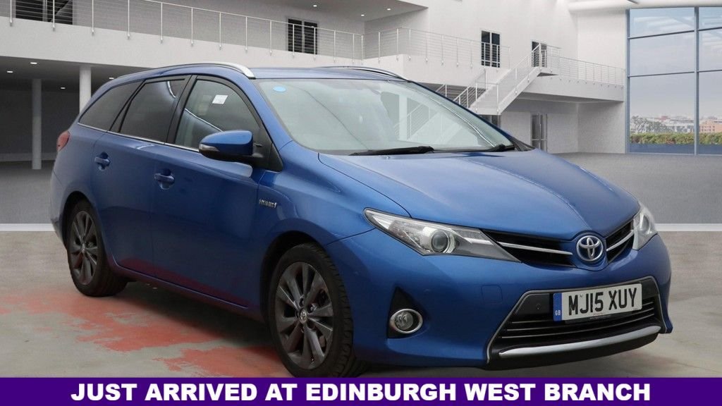 Auris Touring Sports