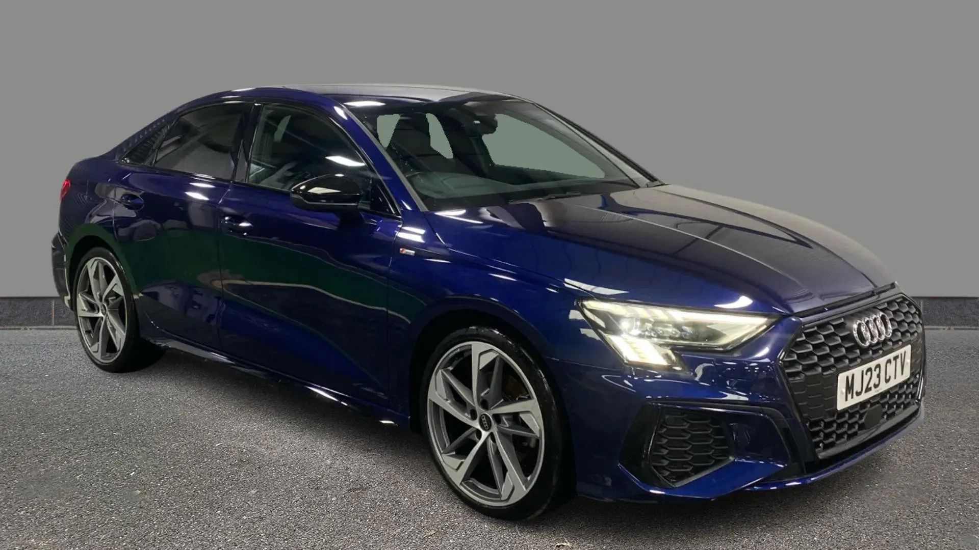A3 Saloon