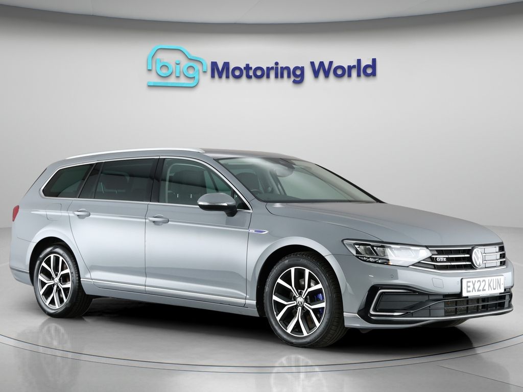 Passat GTE Estate