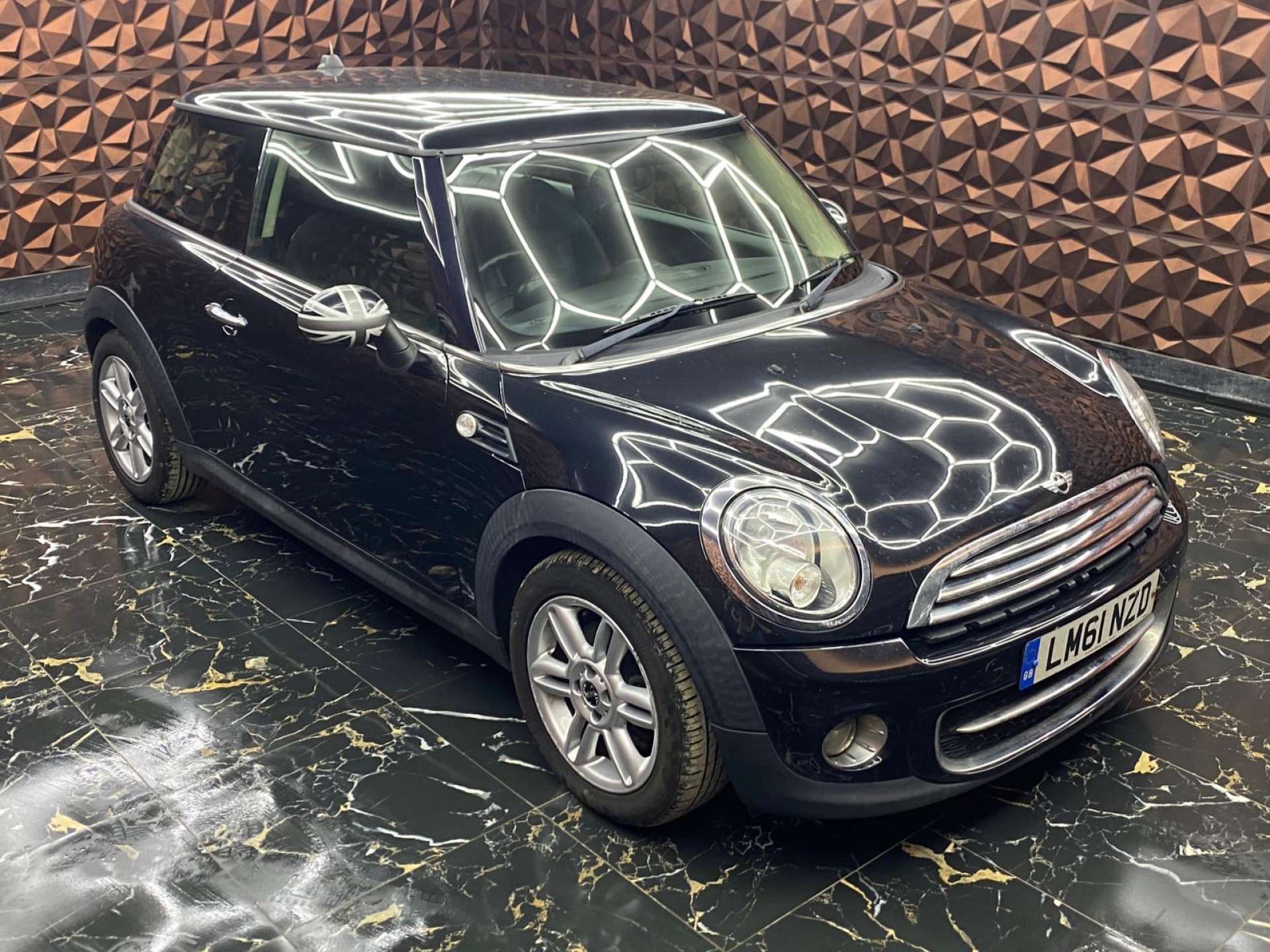 3-Door Hatch