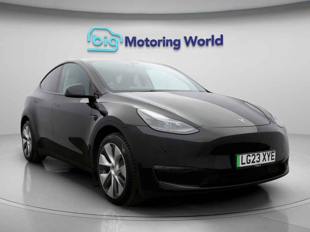 Model Y Premium