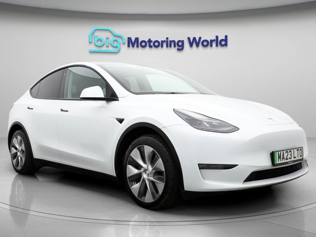 Model Y Premium