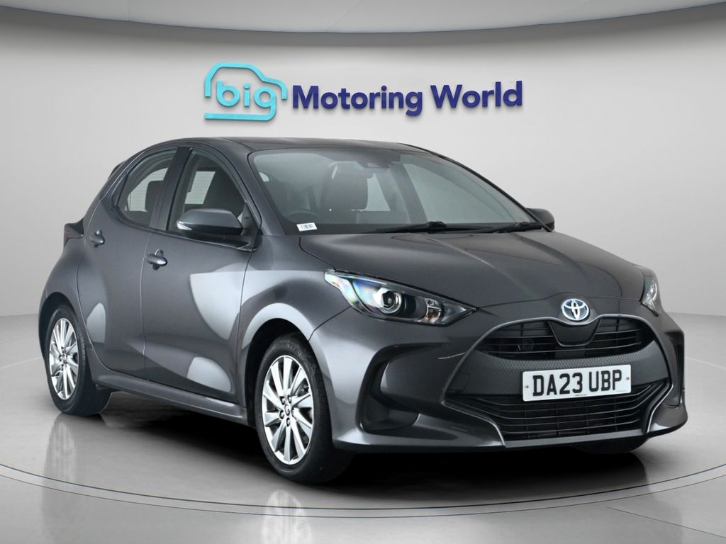 Yaris