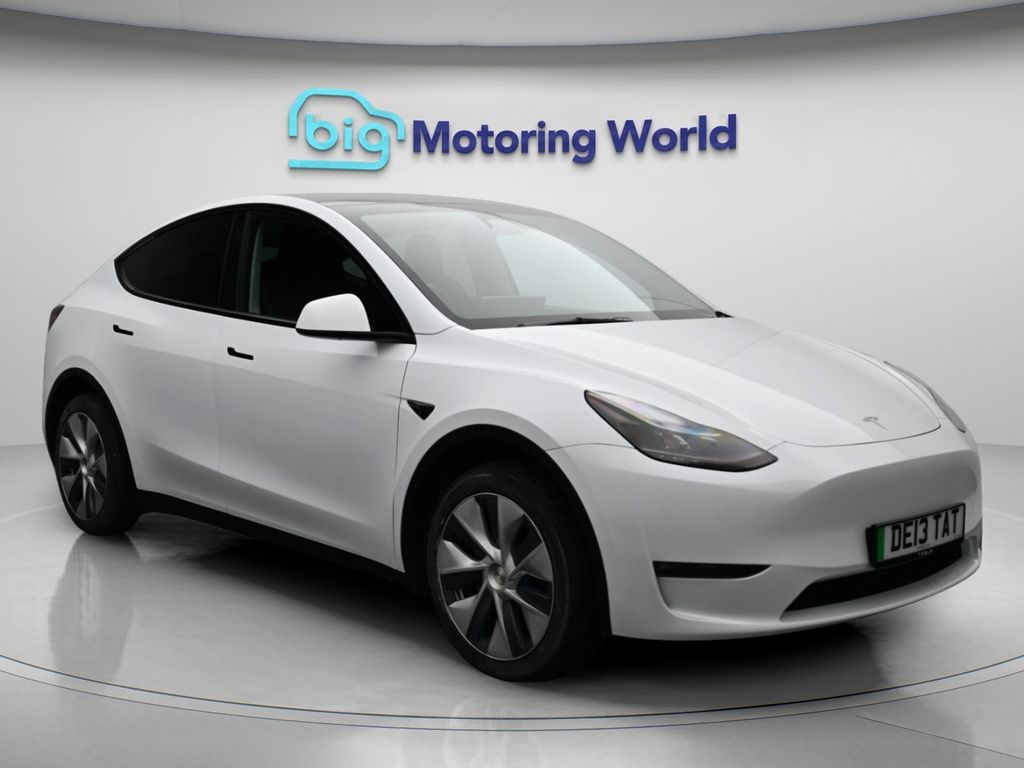 Model Y Premium