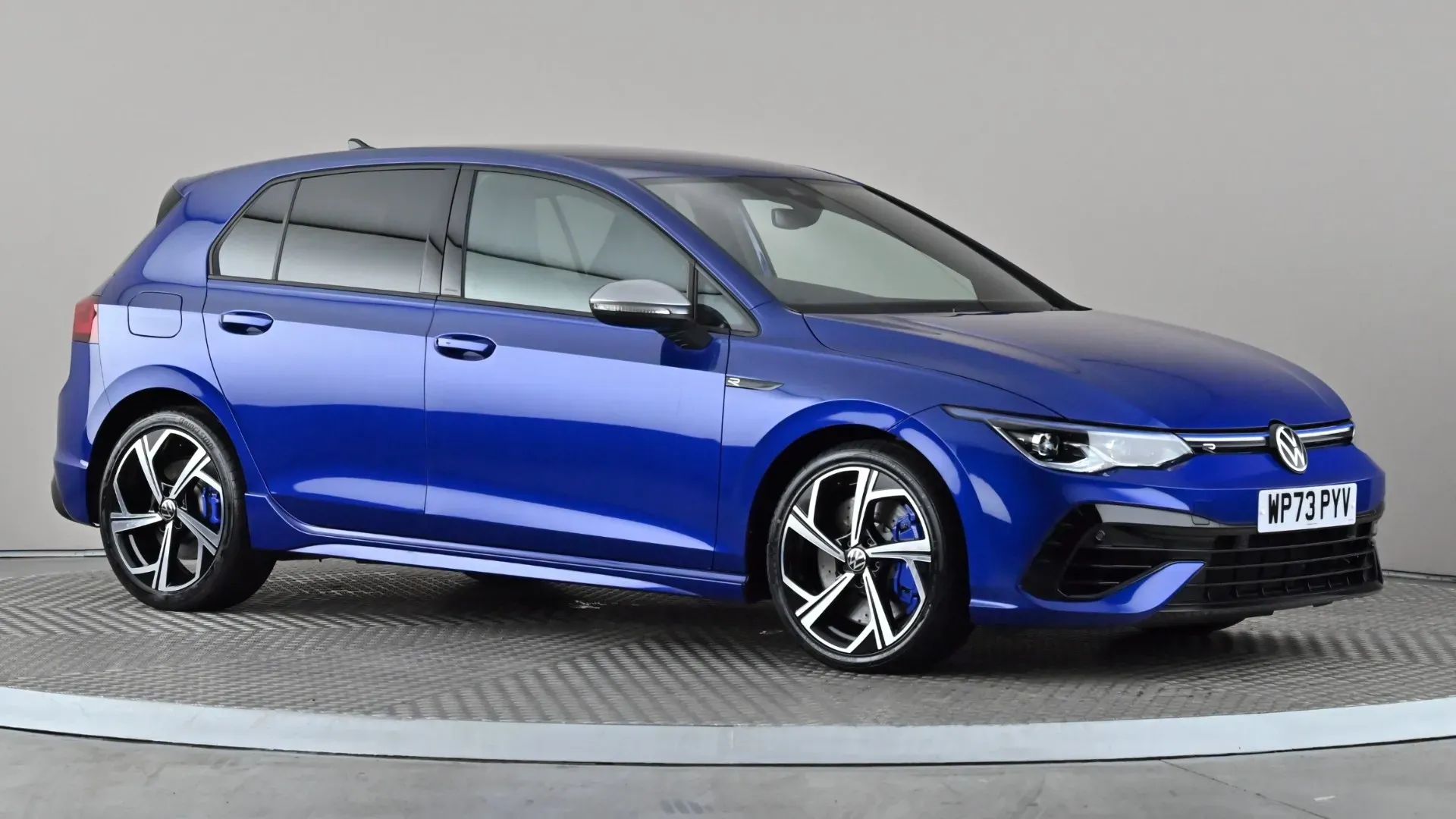 Golf R