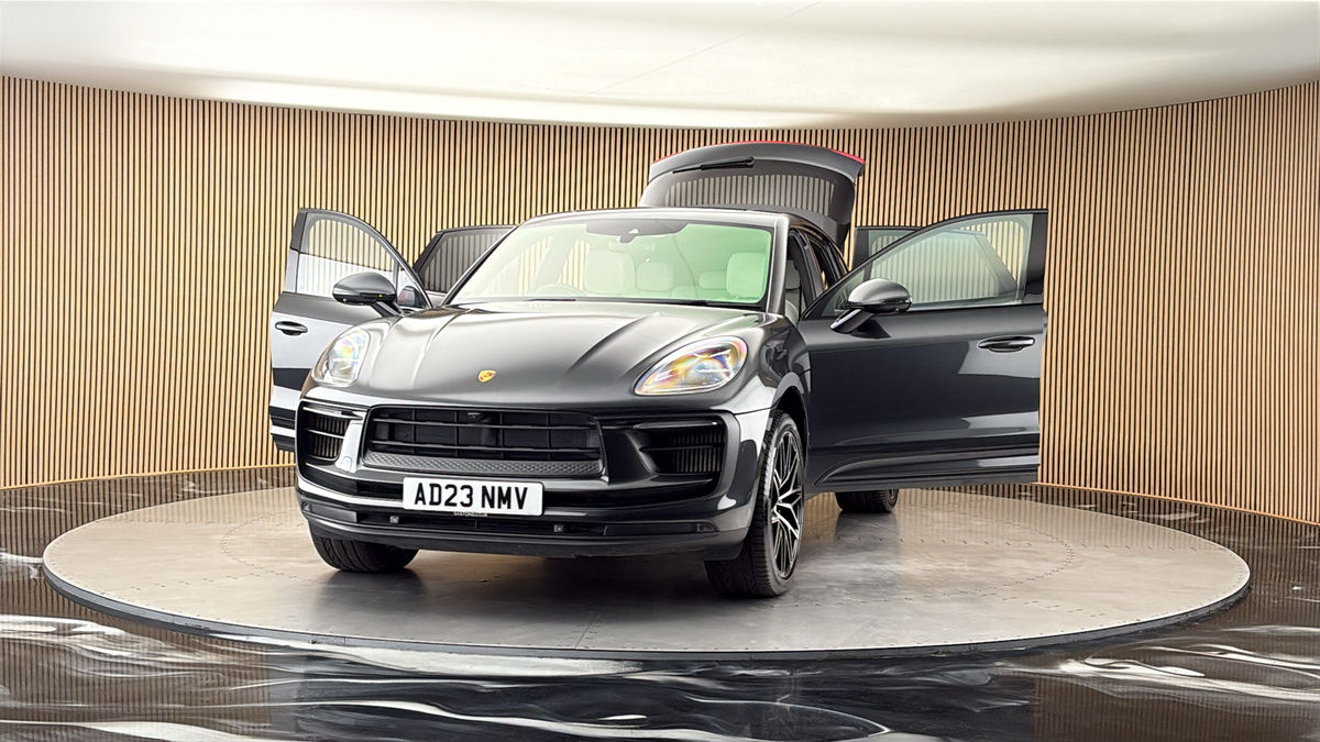 2023 Porsche Macan