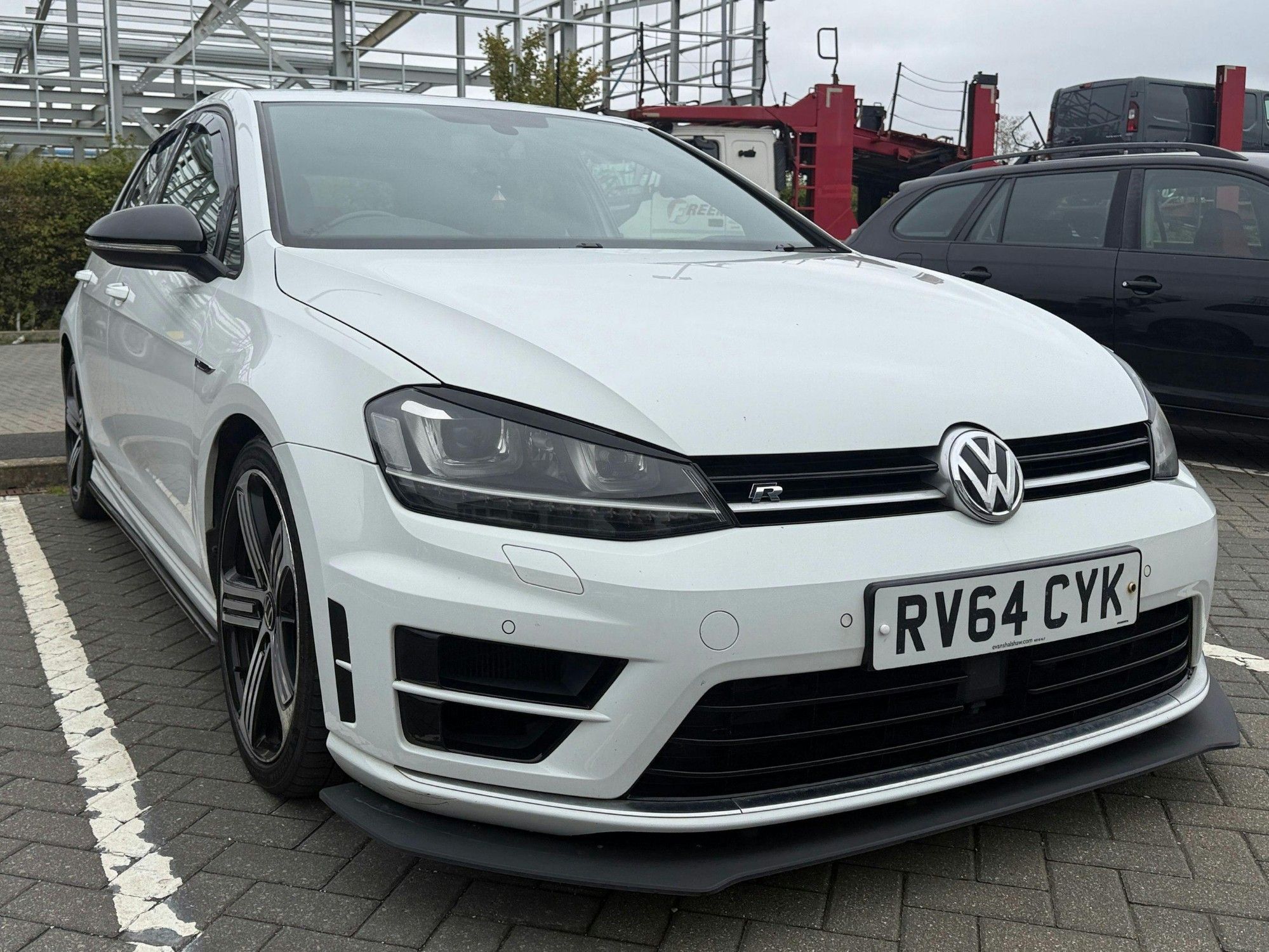 Golf R