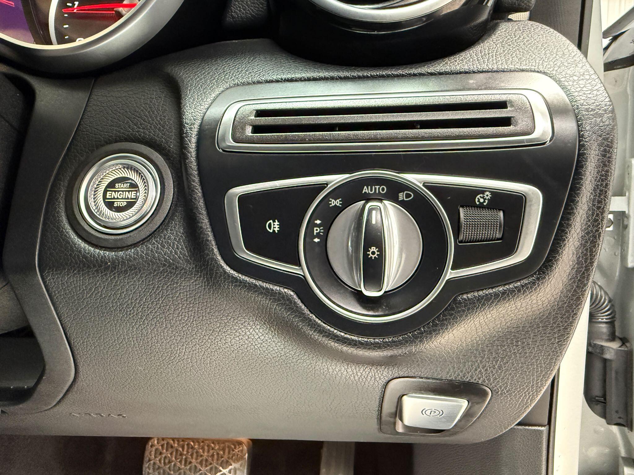 2018 Mercedes-Benz C-Class Saloon