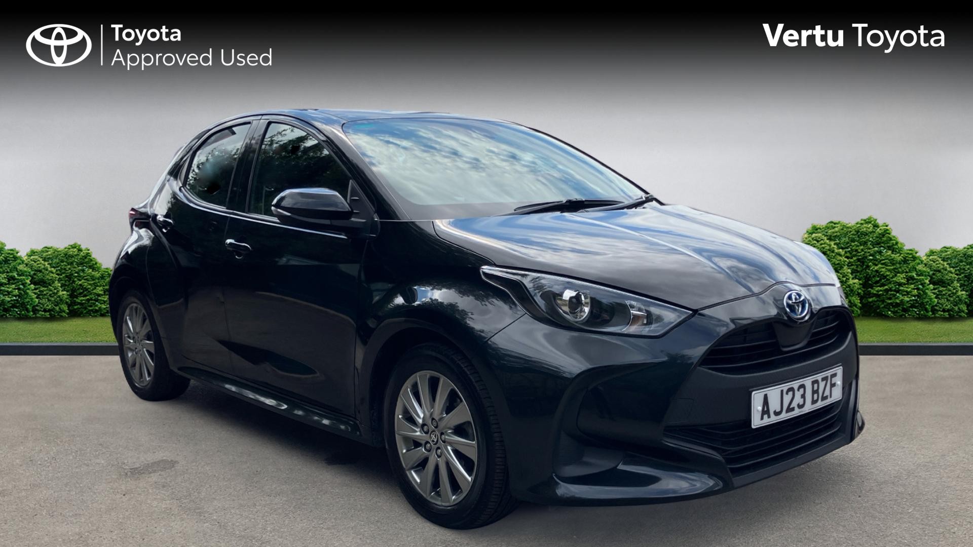 Yaris