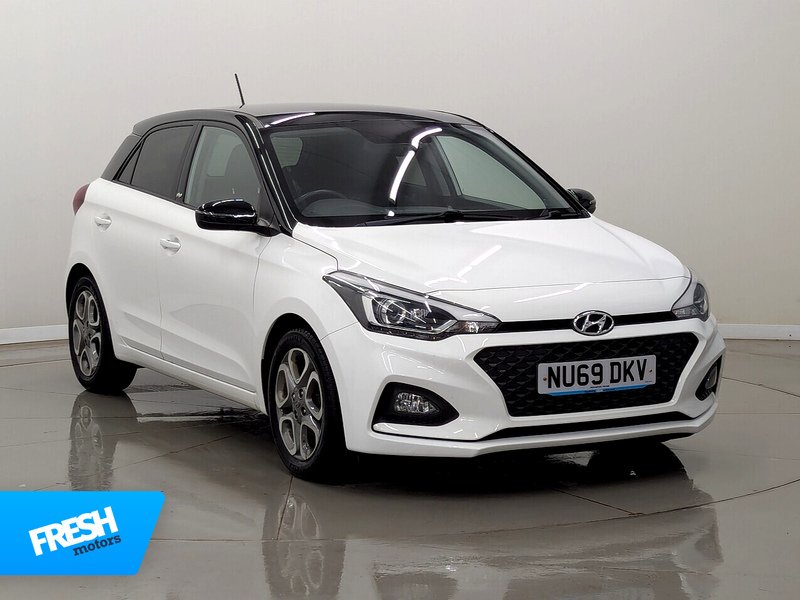 i20