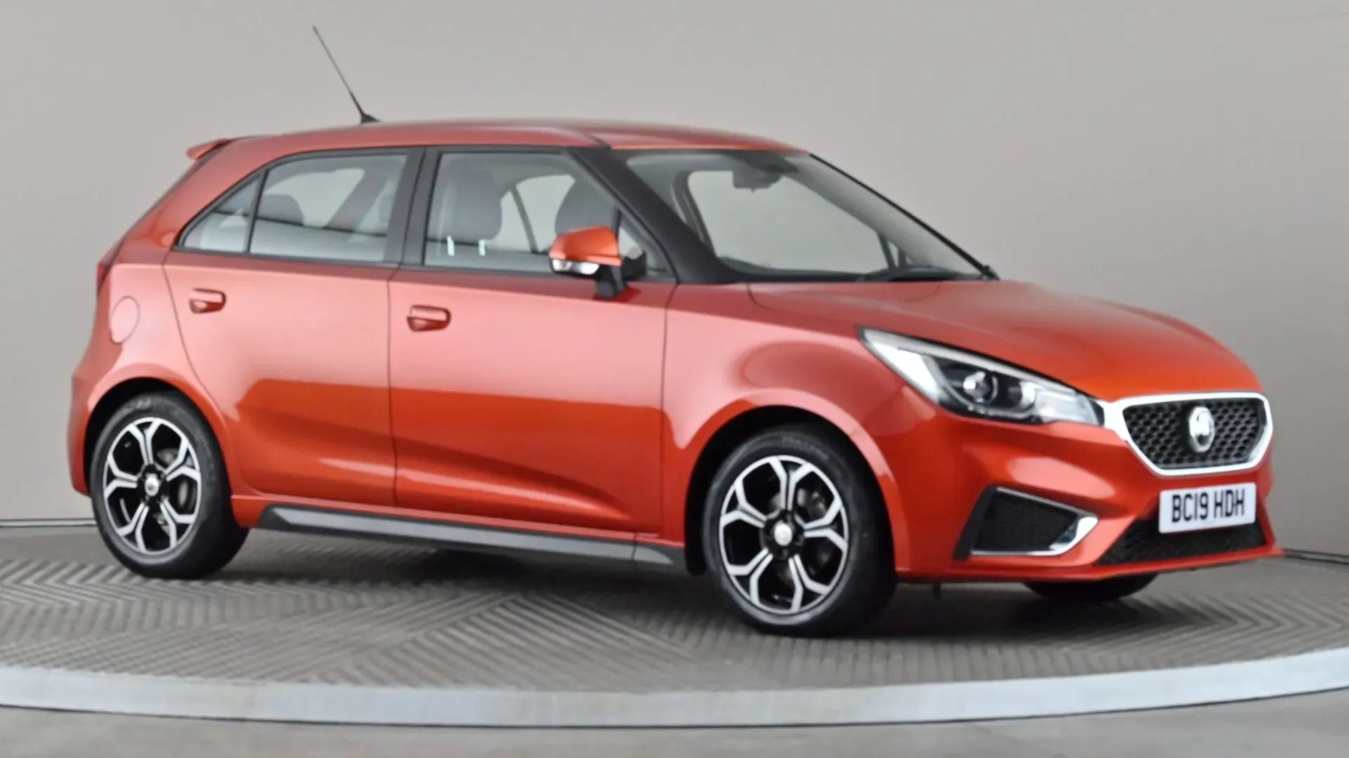 MG3