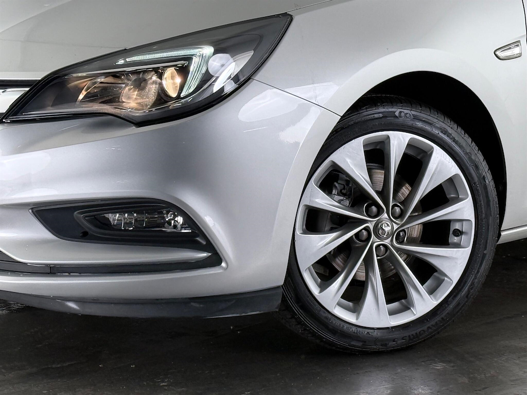 2019 Vauxhall Astra