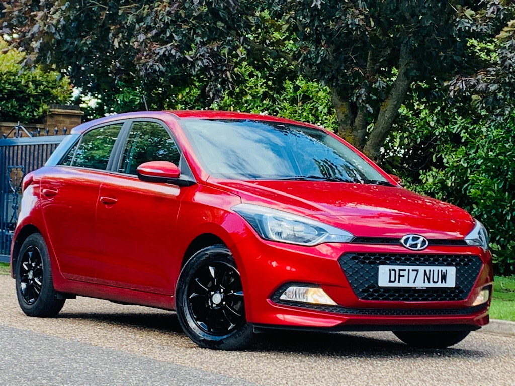 i20