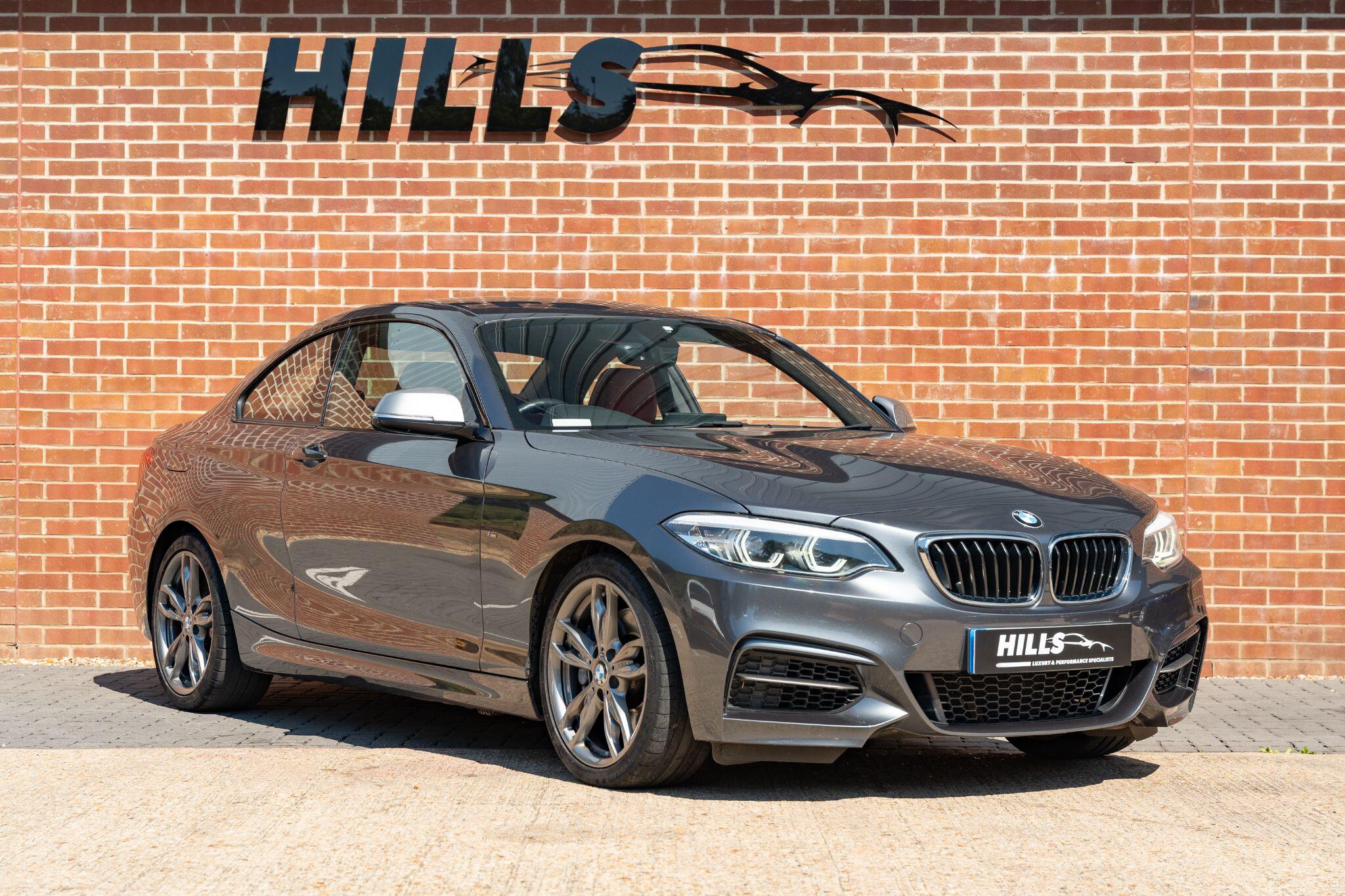 M240i