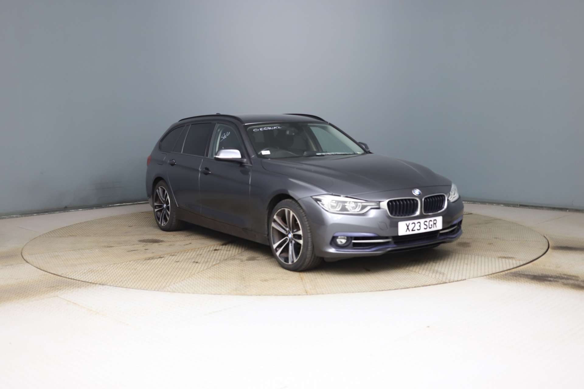 3 Series Touring