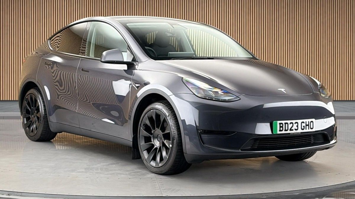 Model Y Premium