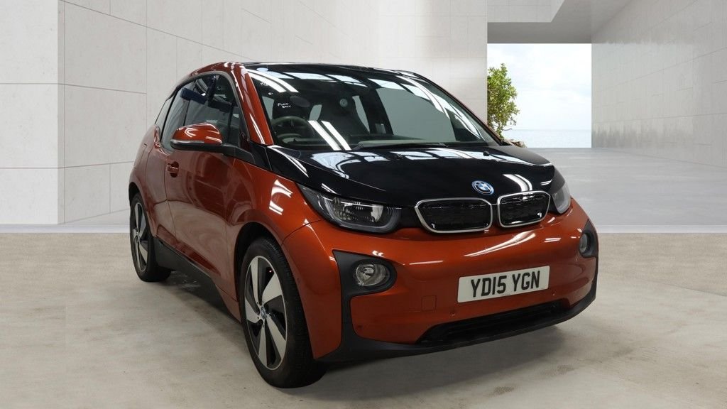 i3