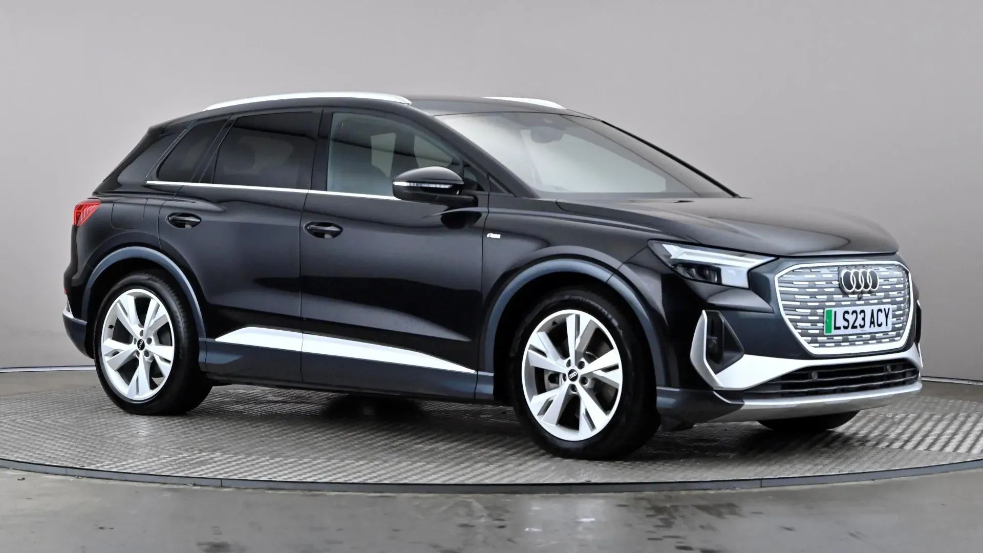 Q4 e-tron
