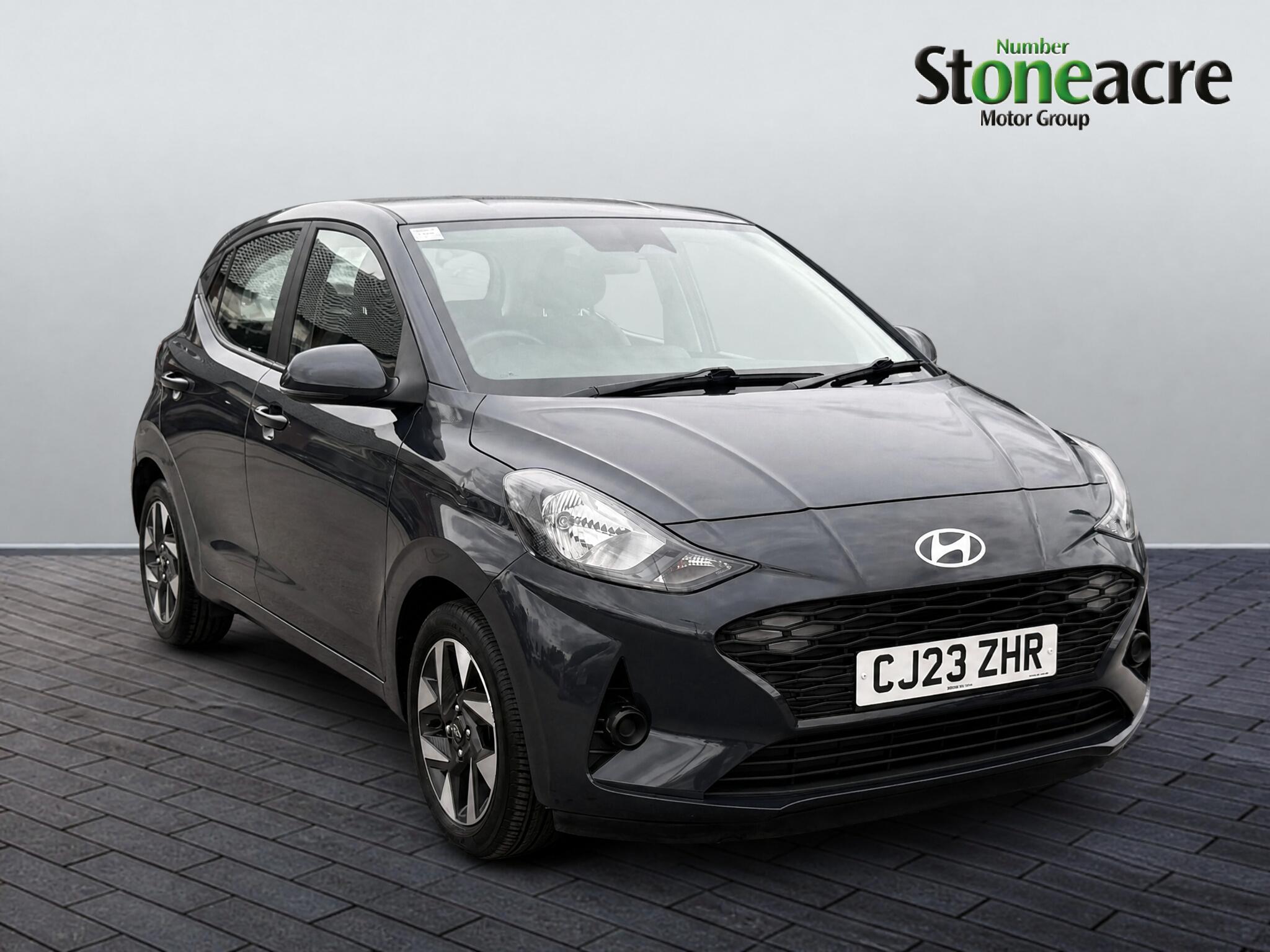 i10