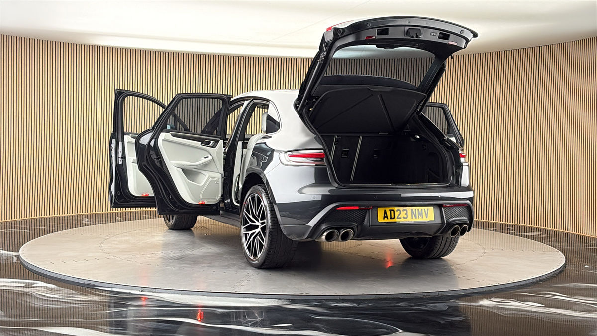2023 Porsche Macan