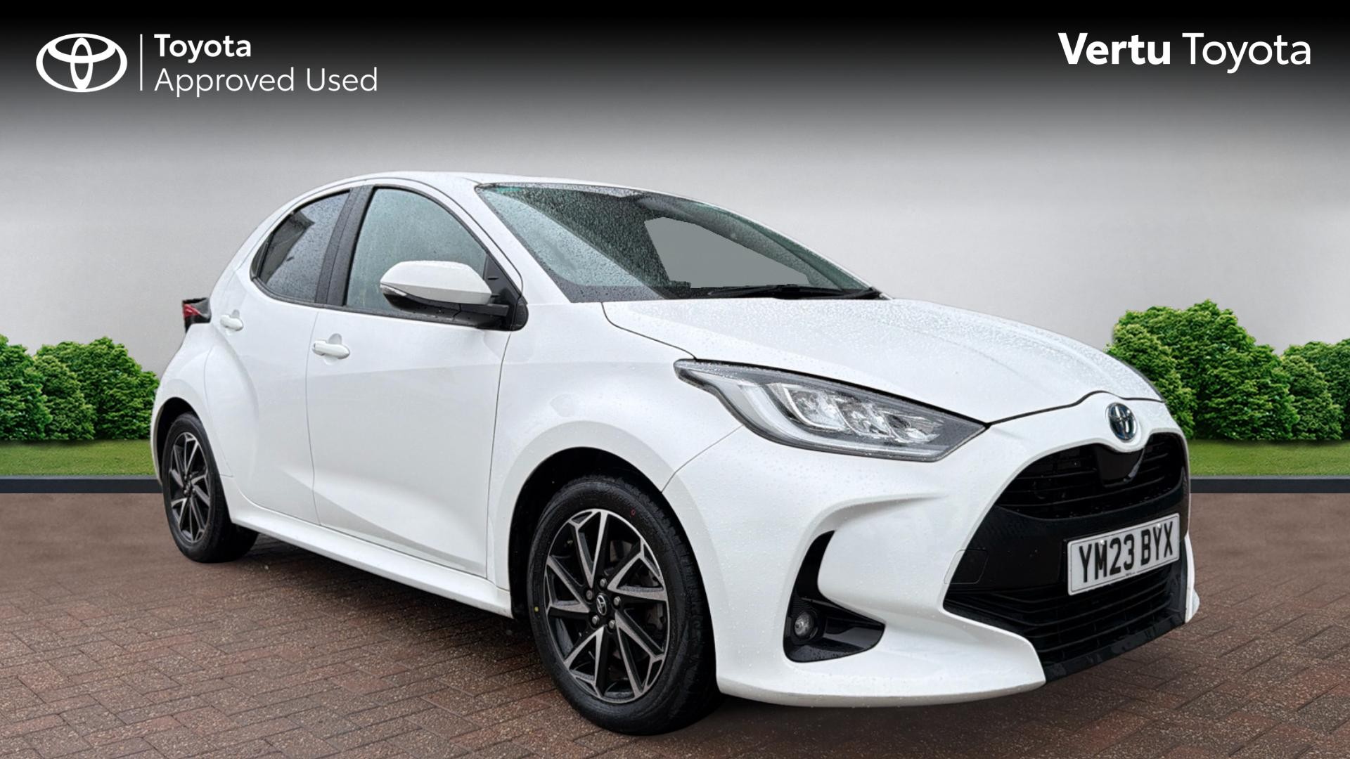 Yaris