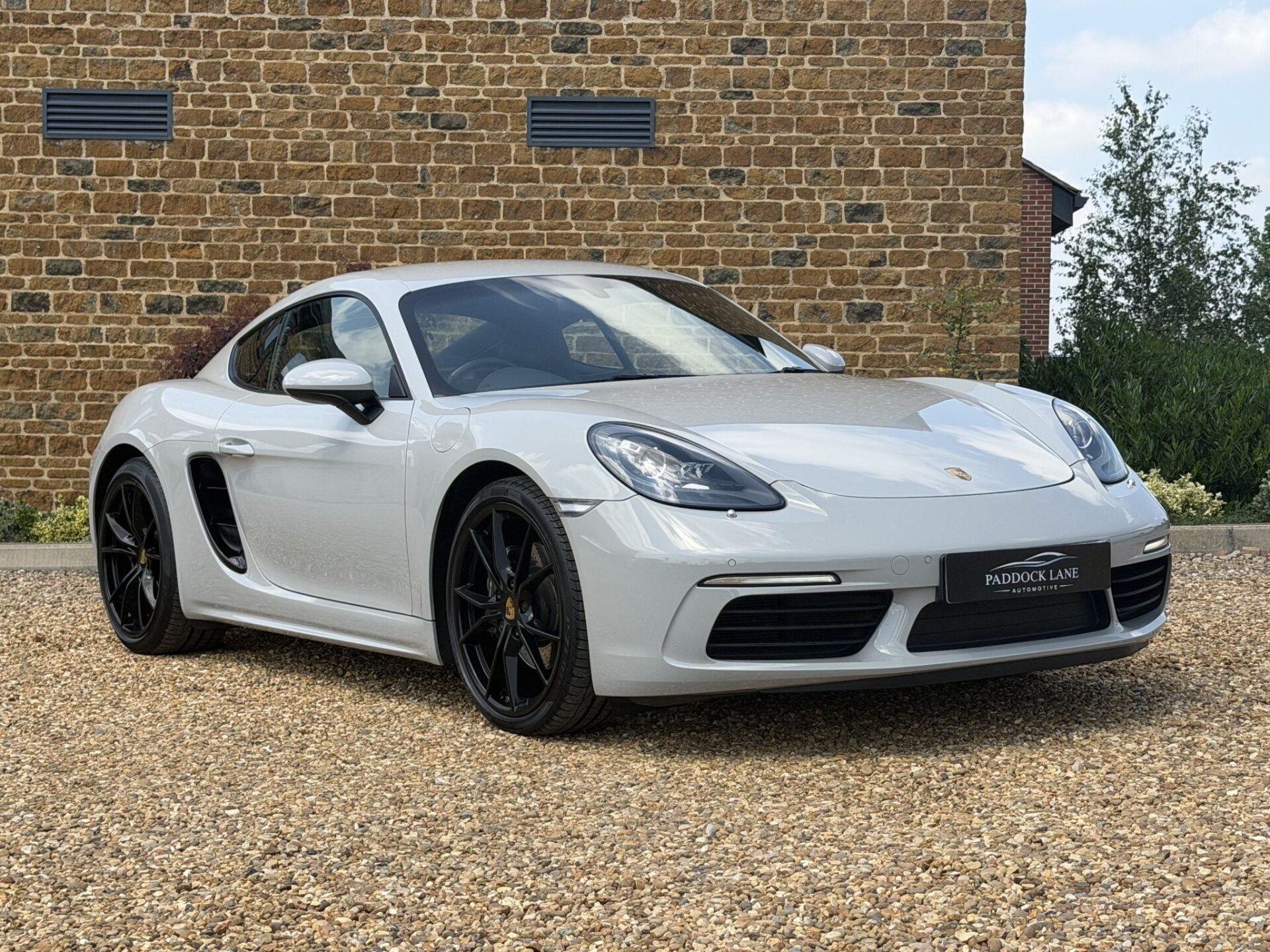 718 Cayman