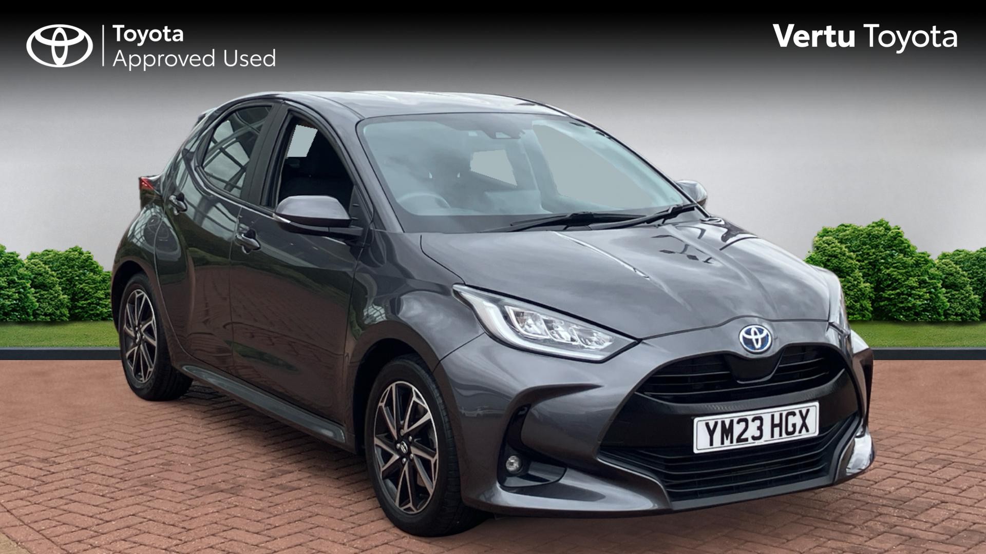 Yaris
